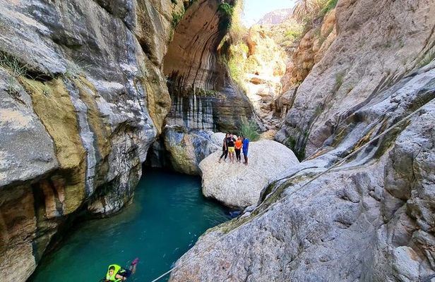 Private Wadi Tiwi - Bimmah Sinkhole - White Sand Beach - Full Day Tour