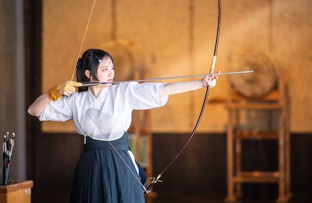 The Only Genuine Japanese Archery (Kyudo) Experience in Tokyo