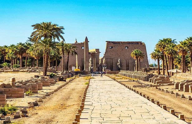 full Day trip to Luxor from Marsa Alam with lunch
