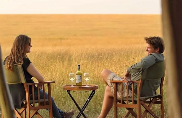 4 days Authentic honeymoon safari Serengeti and ngongoro crater