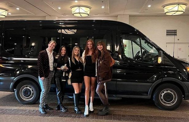 Full Day Private Guided Tour in Nashville