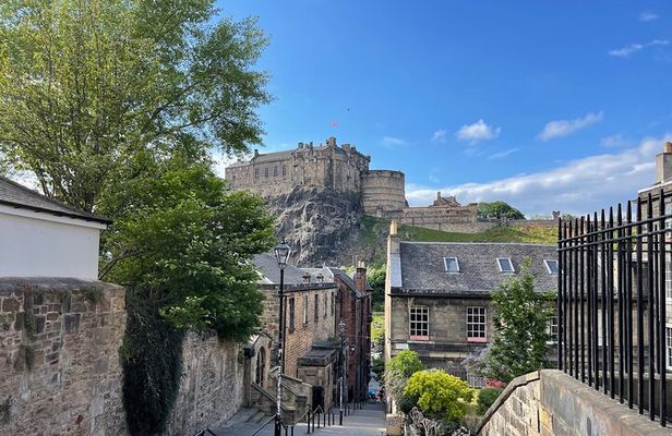Edinburgh Experience By Car