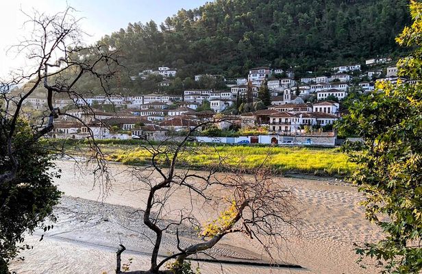 Berat Castle & Cobo Winery on Luxury Land Rover Tour from Tirana
