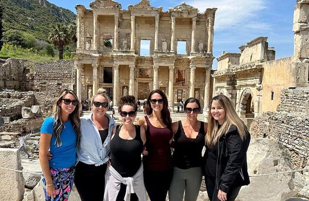 ALL INCLUSIVE VIP Shore Excursion Customizable Ephesus with Lunch