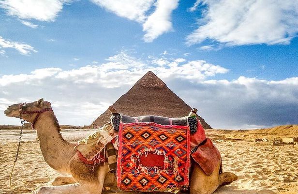 Day Trip to Cairo from Hurghada by Bus with Lunch & Guide