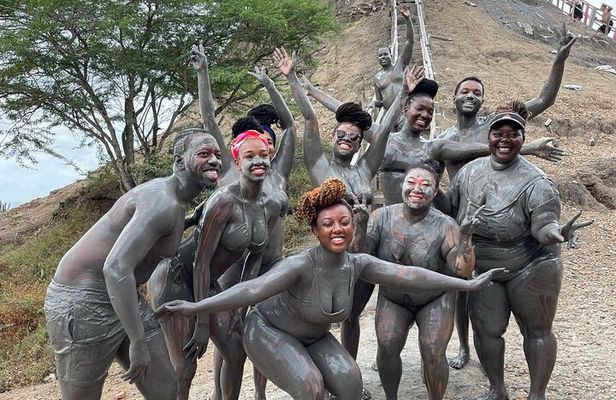 Tour of Totumo Volcano with Visit to Galerazamba and the Pink Sea