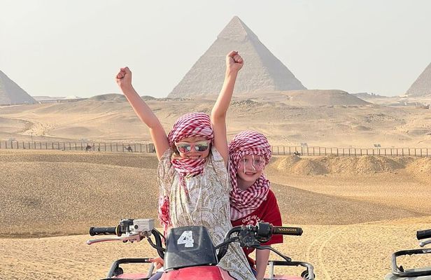 All in one Giza Pyramids, Sphinx, Saqqara, Memphis & Lunch