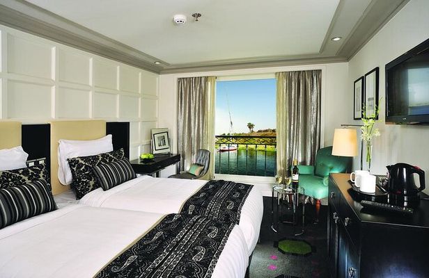 5-Day Luxor and Aswan Nile Cruise with Abu Simbel and Hot Air Balloon