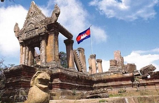 Preah Vihear Temples Group (Siem Reap to Preah Vihear)