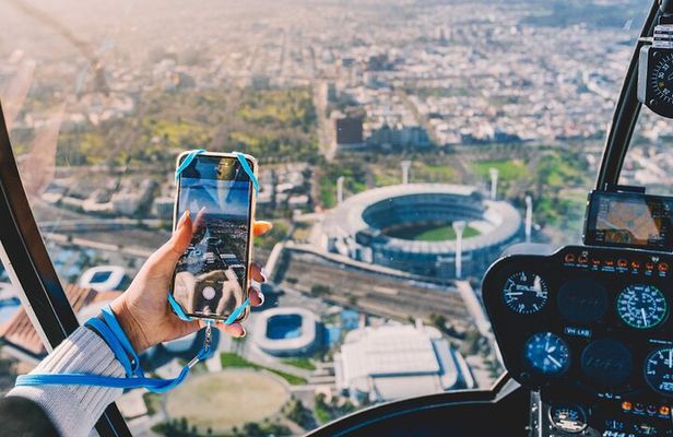 Private Melbourne Skyline Helicopter Ride