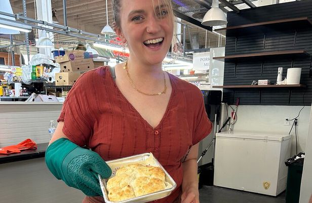 2 Hour Historic Market Food Tour and Hands-On Biscuit Class