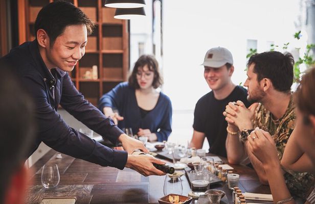 Sake Tasting Omakase Course by Certified Sommeliers in Tokyo