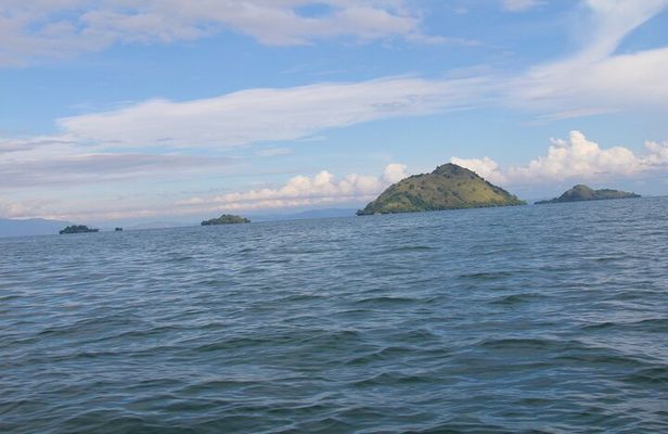 Lake Kivu Boat Trips & Experiences