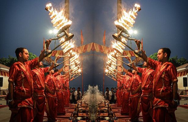 7 Day Golden Triangle with Varanasi-Delhi Agra Jaipur Varanasi