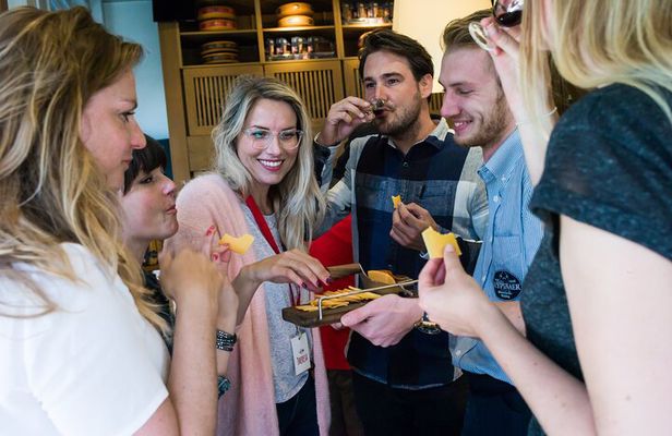 Guided Cultural Food Tour in Amsterdam