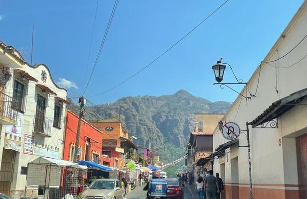Transportation to the town of Tepoztlan next to Mexico City