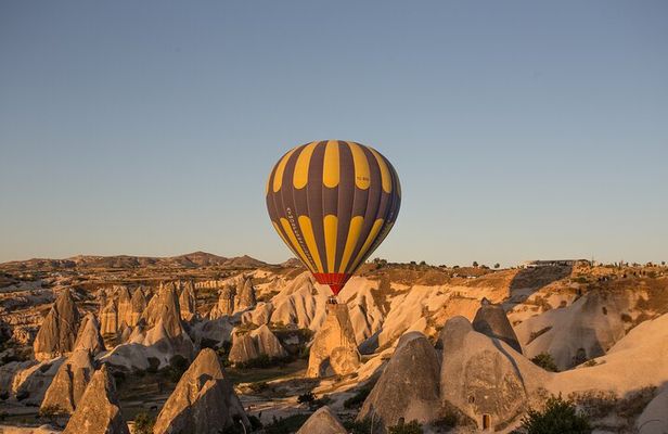 Cappadocia Hot Air Balloon Flight and Transfers