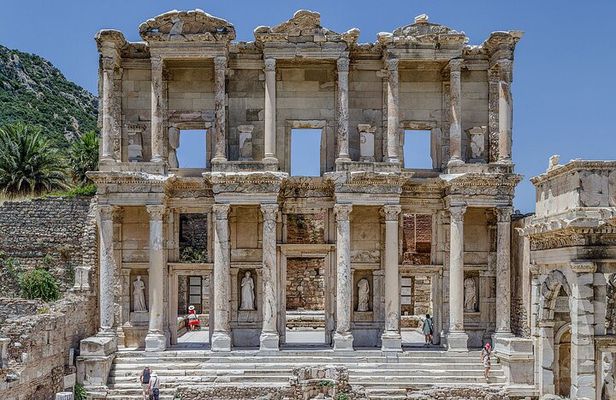 Kusadasi Port PRIVATE EPHESUS TOUR (fixed price 1 to 15 people)