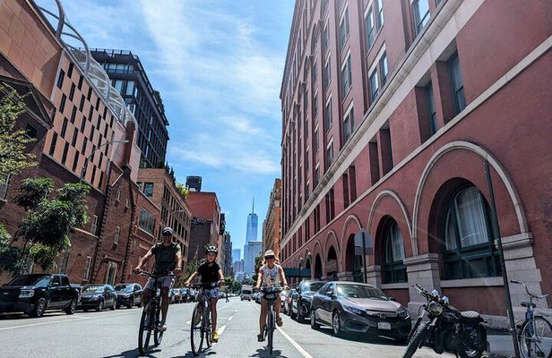 Radical & Weird History Bike Tour of New York City