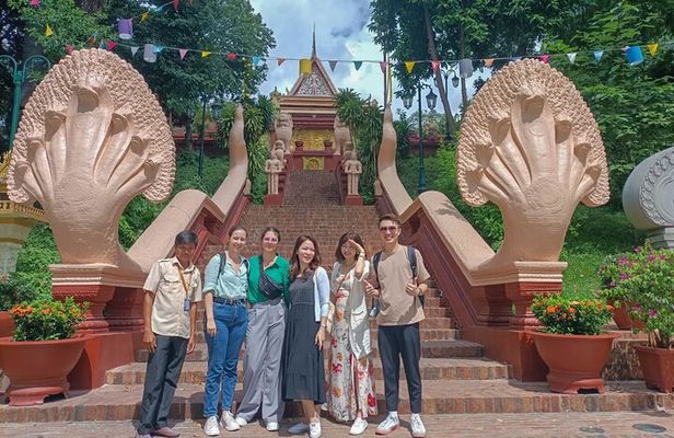 Phnom Penh Historical Tour