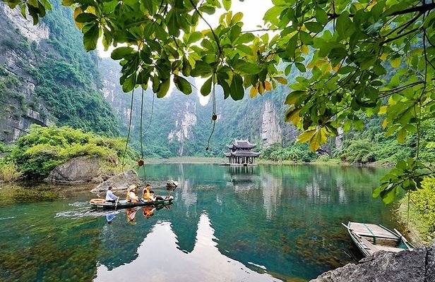 From Hanoi: Bai Dinh Trang An Adventure Day Tour