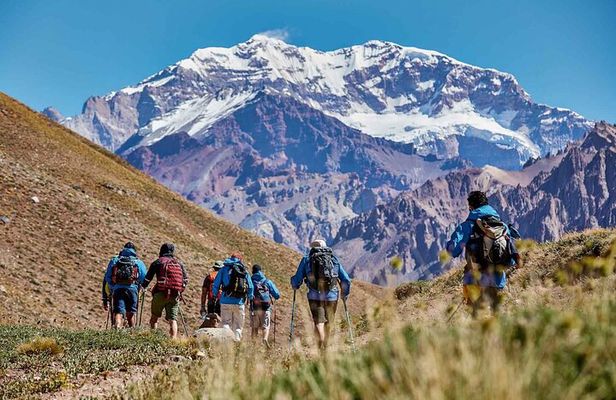 Short Hike in Aconcagua Park, Road Mountain Tour, and Lunch