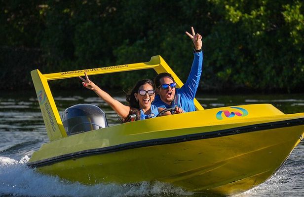 Boat Ride and Snorkeling in Punta Nizuc