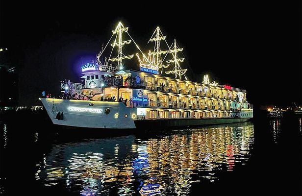 Saigon River Dinner Cruise with Live Music