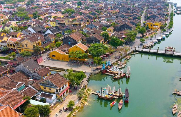 Marble Mountains and Hoi An Group Tour
