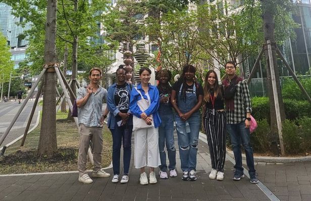 Seongsu-dong K-Pop and Korean Culture Half Day Tour in Seoul