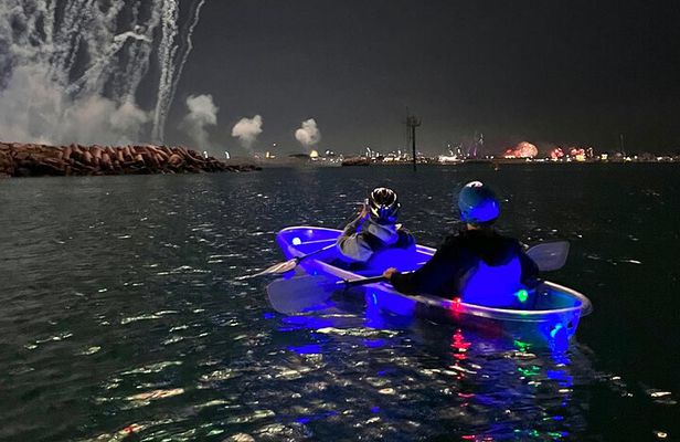 Night kayaking in Dubai with Burj Khalifa views