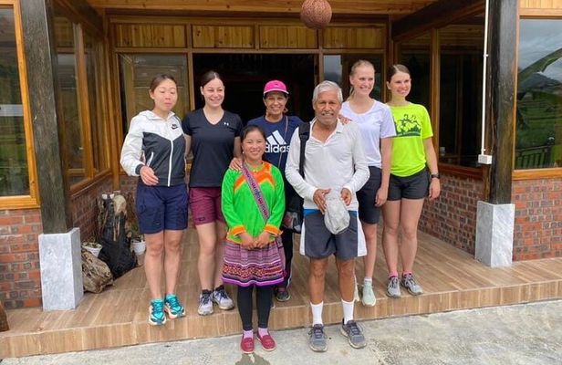 Sapa Trekking Tours 2 Days 1 Night (Cabin Bus+Bungalow Overnight)