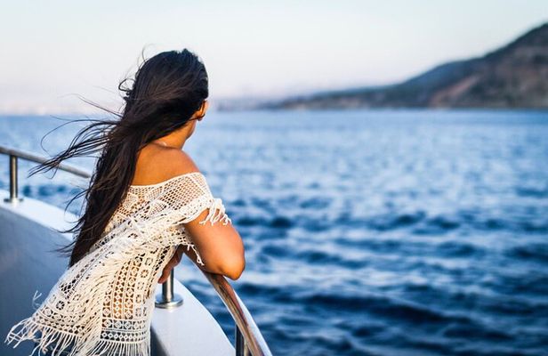 Whale & Dolphin Watching Tour, Galle, Unawatuna, Koggala Weligama