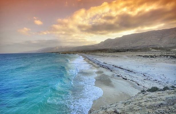 Private 3 Days and 2 Nights Camping Tour in Oman 