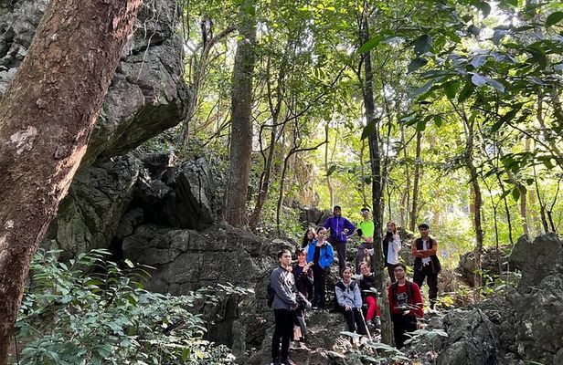 Cat Ba National Park Full Day Trekking Tour to Viet Hai Village