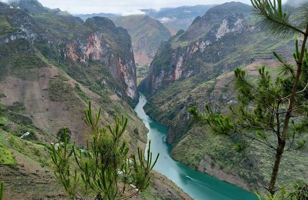 3D2N Ha Giang loop, small Private group, Private room AND with Nu