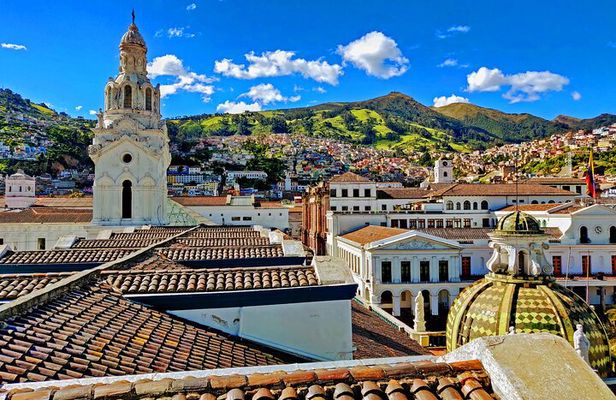 Private Quito City Tour Teleferico and Middle of the World