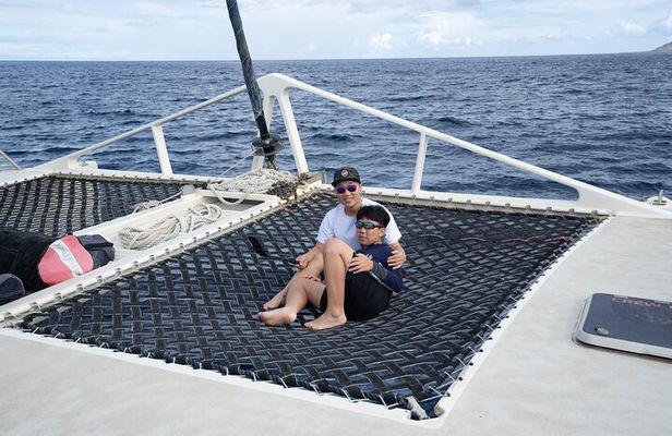 Hilton Hawaiian Village Adventure Sail on the Spirit of Aloha