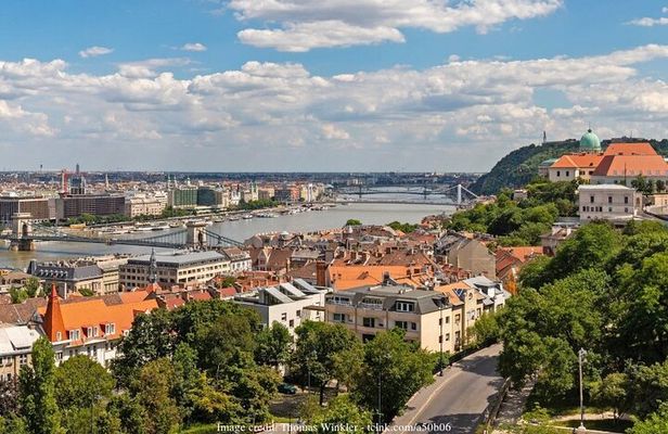 A Day in Budapest: Private Tour with Tickets Included