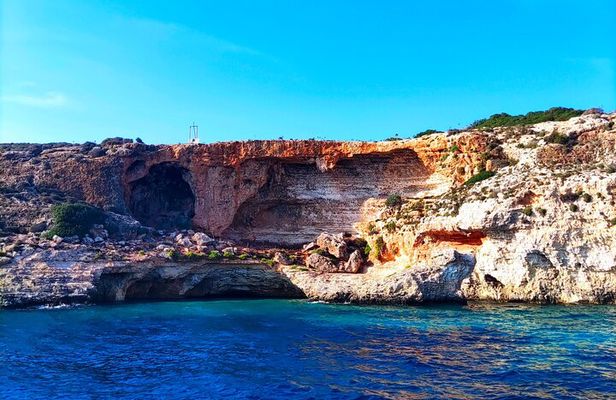 Comino & Blue Lagoon | Mitzi Boat Tour with a special touch!