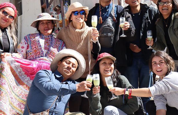 Private Full Day Tour to Colca Canyon with Breakfast