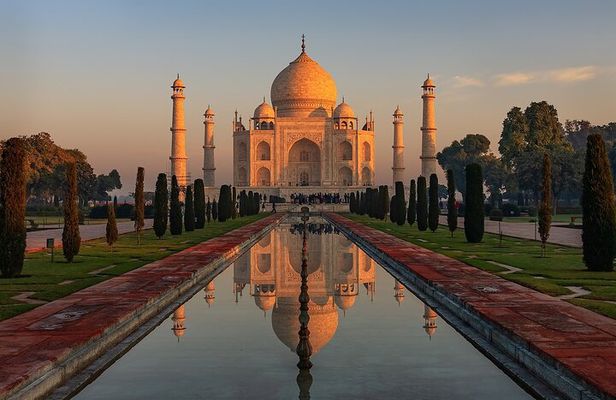 Taj Mahal, Agra Fort and Baby Taj Day Tour from Delhi by Car