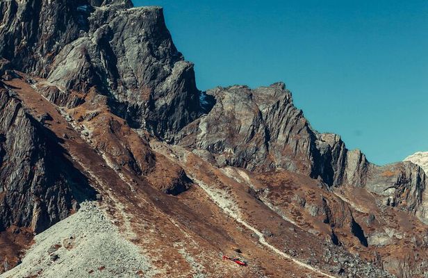 Everest Base Camp helicopter tour with landing