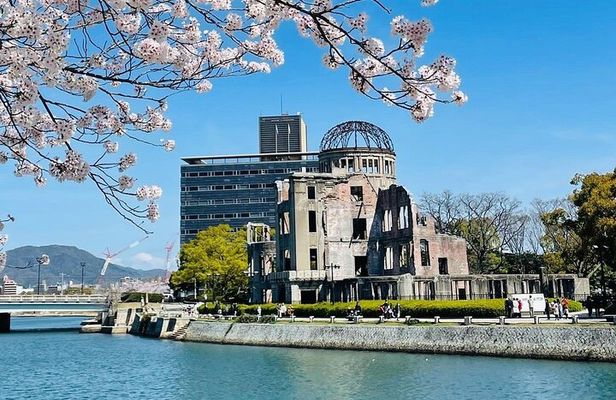 Highlight of Hiroshima with Licensed Guide (6h) 