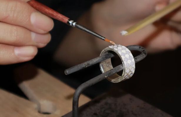 Enamel Jewellery Making Class in London
