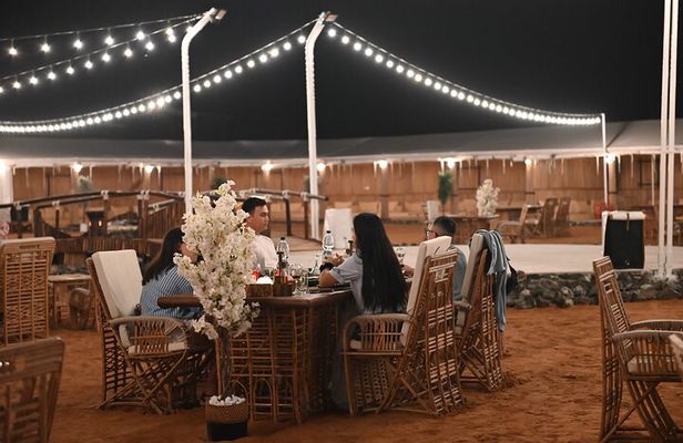 Dubai: Premium Heritage Guided Desert Safari