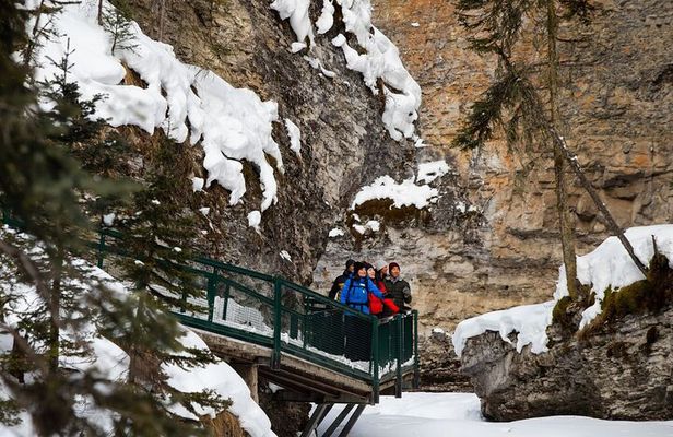 4-Days Rockies Banff, Lake Louise, Peyto with Fairmont Experience