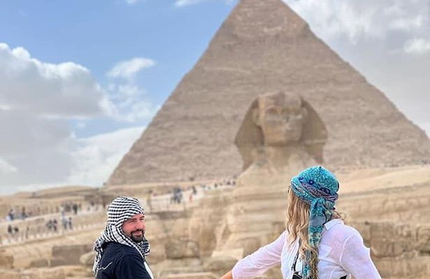 Private All Inclusive Giza Pyramids ,Memphi ,Saqqara,Lunch&Camels