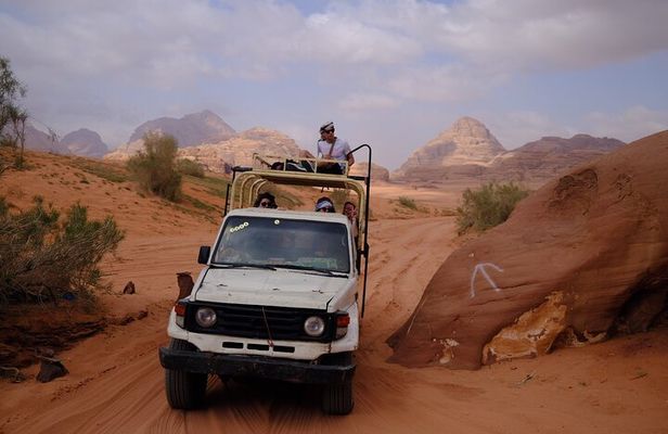 Full Day Jeep Tour and overnight stay (all meals included)