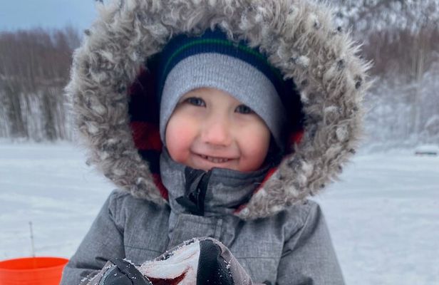 Half Day Ice Fishing Adventure in Wasilla